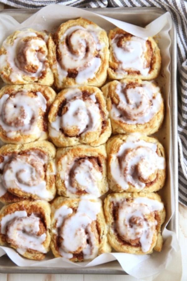 Μπισκότα με Γεύση Ρολά Κανέλας | completelydelicious.com