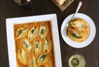 Κοχύλια Γεμιστά με Ρικότα και Λαχανίδα σε Σάλτσα Κολοκύθας Βουτύρου