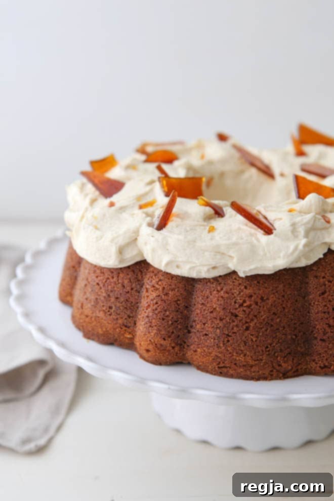 Αυτή η Καραμελένια Bundt Cake είναι ένα αγαπημένο γλυκό του φθινοπώρου!