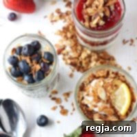 Εύκολα πρωινά παρφέ με γιαούρτι και γκρανόλα σε τρεις εκδοχές 2 Εύκολα Granola Yogurt Parfaits