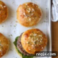 Τυρένια Ψωμάκια Μπέργκερ με Βότανα 7 Αυτά τα σπιτικά ψωμάκια για μπιφτέκια με τυρί προσθέτουν τόση γεύση στα μπιφτέκια σας!