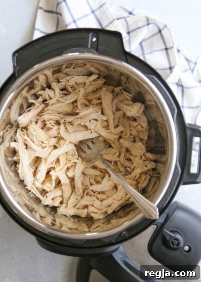 Φτιάχνοντας τριμμένο κοτόπουλο στο Instant Pot