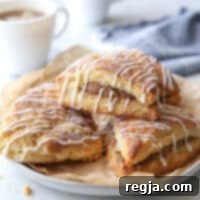 Σκόουνς με κανέλα και ζάχαρη 7 Τα scones κανέλας-ζάχαρης είναι αφράτα και τρυφερά, γεμάτα πλούσια γεύση!