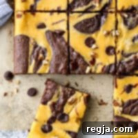 Μπράουνις με Στροβιλιστό Τσιζκέικ Κολοκύθας 8 κολοκυθόπιτα τσιζκέικ στροβιλιστά μπράουνις κομμένα για σερβίρισμα