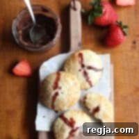 Χειροποίητες Πίτες με Φράουλα & Νουτέλα