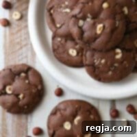 Μπισκότα Σοκολάτας με Φουντούκια | completelydelicious.com
