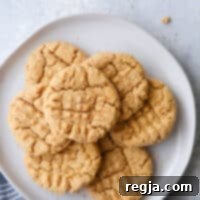 Μπισκότα Φυστικοβούτυρου Χωρίς Αλεύρι 6 Πεντανόστιμα μπισκότα φυστικοβούτυρου χωρίς αλεύρι.