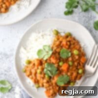 Φακές με Καρύδα και Κάρι 7 Σερβίρετε αυτό το πλούσιο και γευστικό πιάτο με φακές κάρυ καρύδας με ρύζι ή πίτα για ένα εύκολο και πολύ χορταστικό γεύμα.