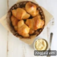 Αφράτα Κρουασάν Γλυκοπατάτας με Χτυπητό Βούτυρο Μελιού από το completelydelicious.com