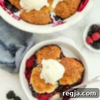Μουροπίτα 8 Μπέρρυ κόμπλερ σε μπολ με παγωτό