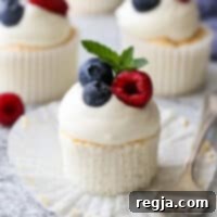 Cupcakes angel food με πιρούνι