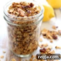 Σπιτική Granola με Λεμόνι και Ξηρούς Καρπούς | completelydelicious.com