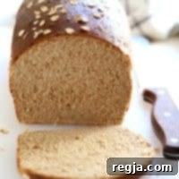Μελωμένο Ψωμί Ολικής Άλεσης με Βρώμη για Σάντουιτς 2 Σπιτικό Ψωμί Σάντουιτς Ολικής Άλεσης με Βρώμη και Μέλι | completelydelicious.com