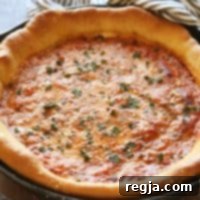 Πίτσα σε Βαθύ Τηγάνι 2 Deep Dish Skillet Pizza | completelydelicious.com
