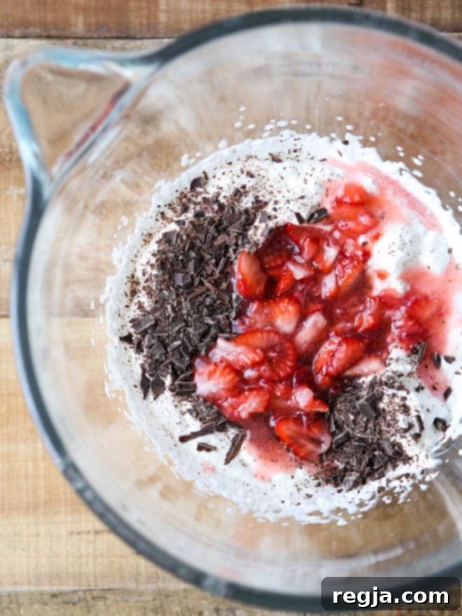 Strawberry Chocolate Fool: Υλικά και προετοιμασία