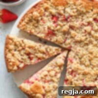 Κέικ Φράουλας και Ραβεντιού 6 Strawberry rhubarb coffee cake with streusel topping